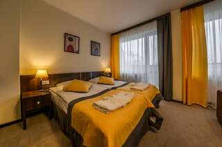 Отель Hotel Solar Шавница Двухместный номер с 1 кроватью или 2 отдельными кроватями-2