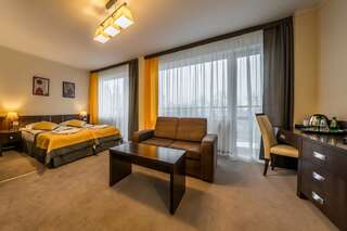 Отель Hotel Solar Шавница Двухместный номер с 1 кроватью или 2 отдельными кроватями-1